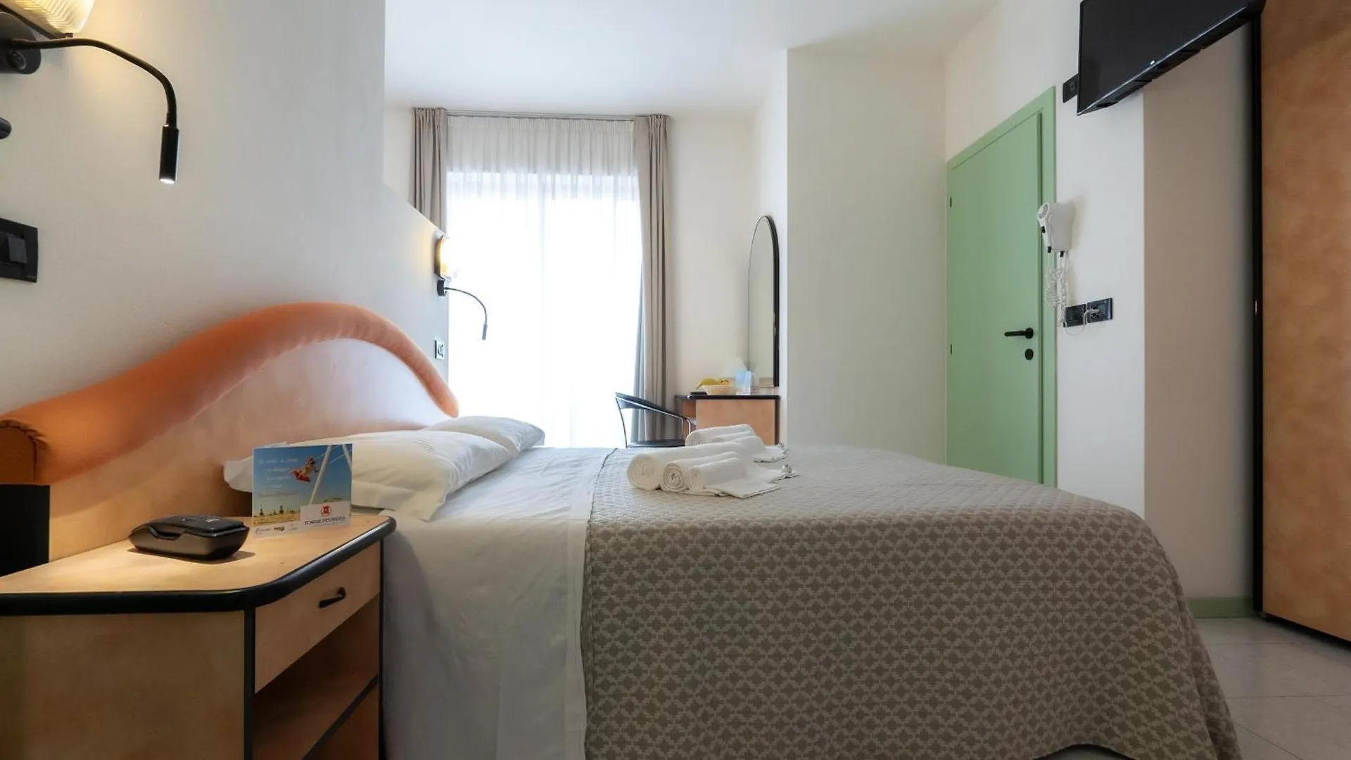 Hotel Nobel Rimini 3*,